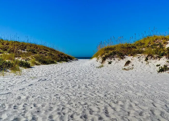 Island Flat 103 * Clearwater Beach