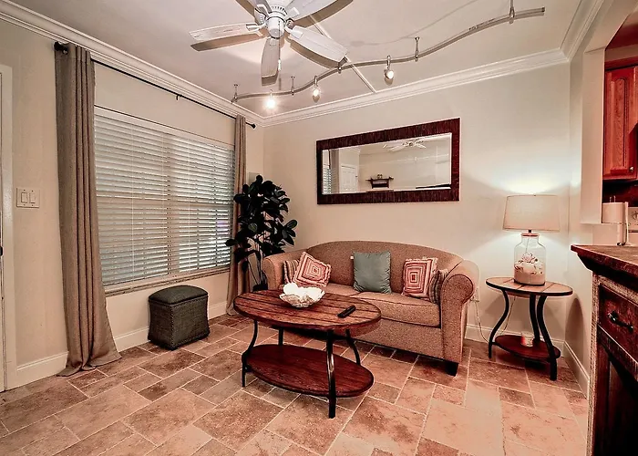 Apartment Island Flat 103