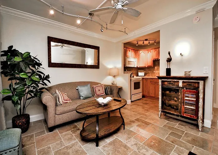 Apartment Island Flat 103 *